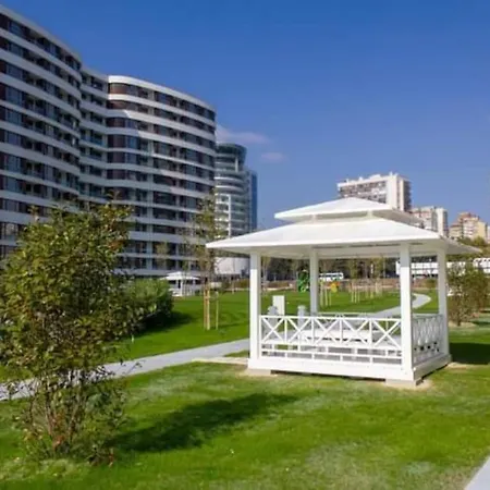 Varna 1Bdr Luxurious Flat With Pool And Garden Appartement *
