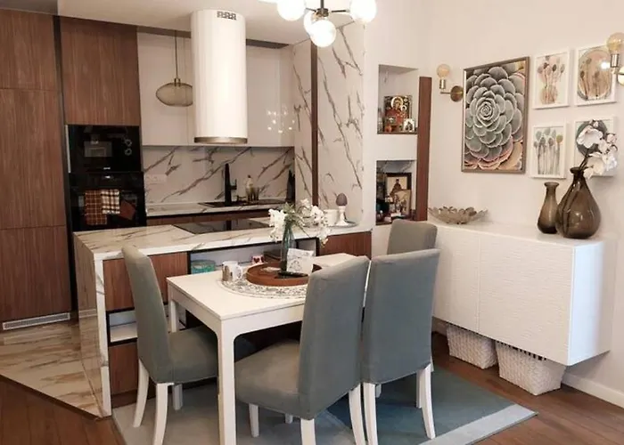 Varna 1Bdr Luxurious Flat With Pool And Garden Varna