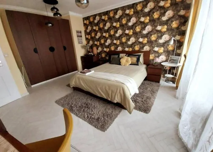 Varna 1Bdr Luxurious Flat With Pool And Garden * Varna